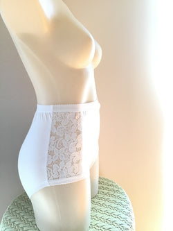 COTTON LACE FULL FIGURE MAXI - WHITE