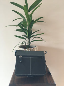 MULTI COLORED SHOULDER BAG - GREY