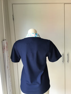 PRINT COLLAR POLO TOP - NAVY